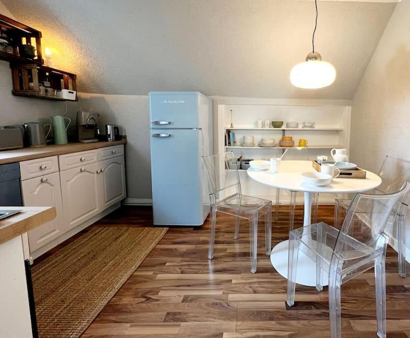 Geschmackvolle Wohnung 65Qm In Solingen Nrw Kültér fotó